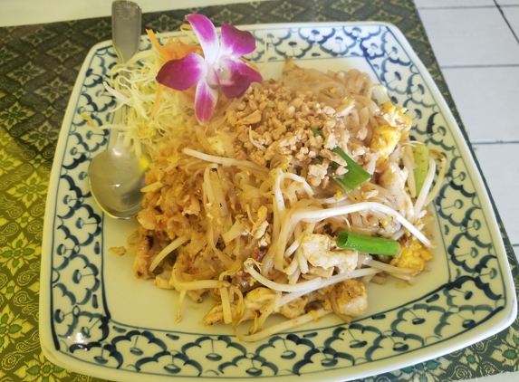 Salathai Thai Cuisine